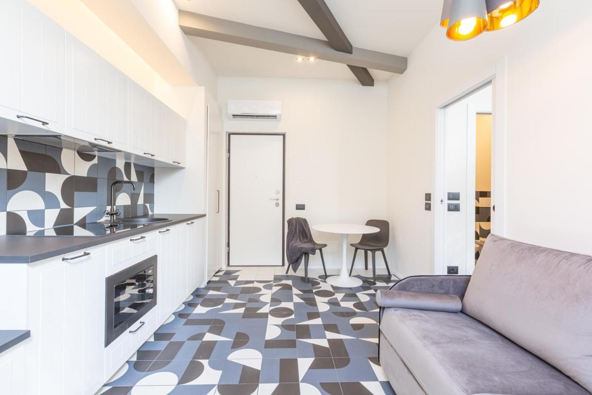 3Fo6 -Navigli-Duomo - Luxury Modern Apartment Milan Exterior photo